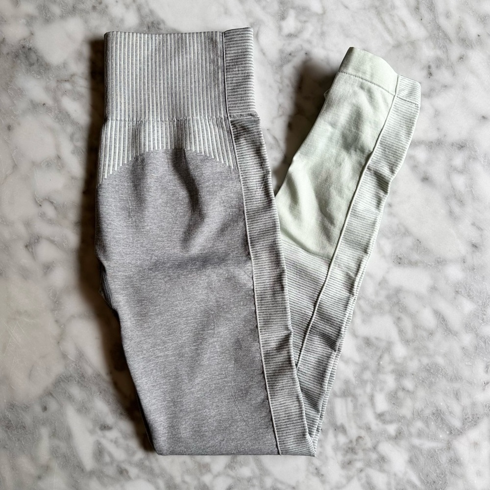 Gymshark Two-Tone Leggings Gray & Mint